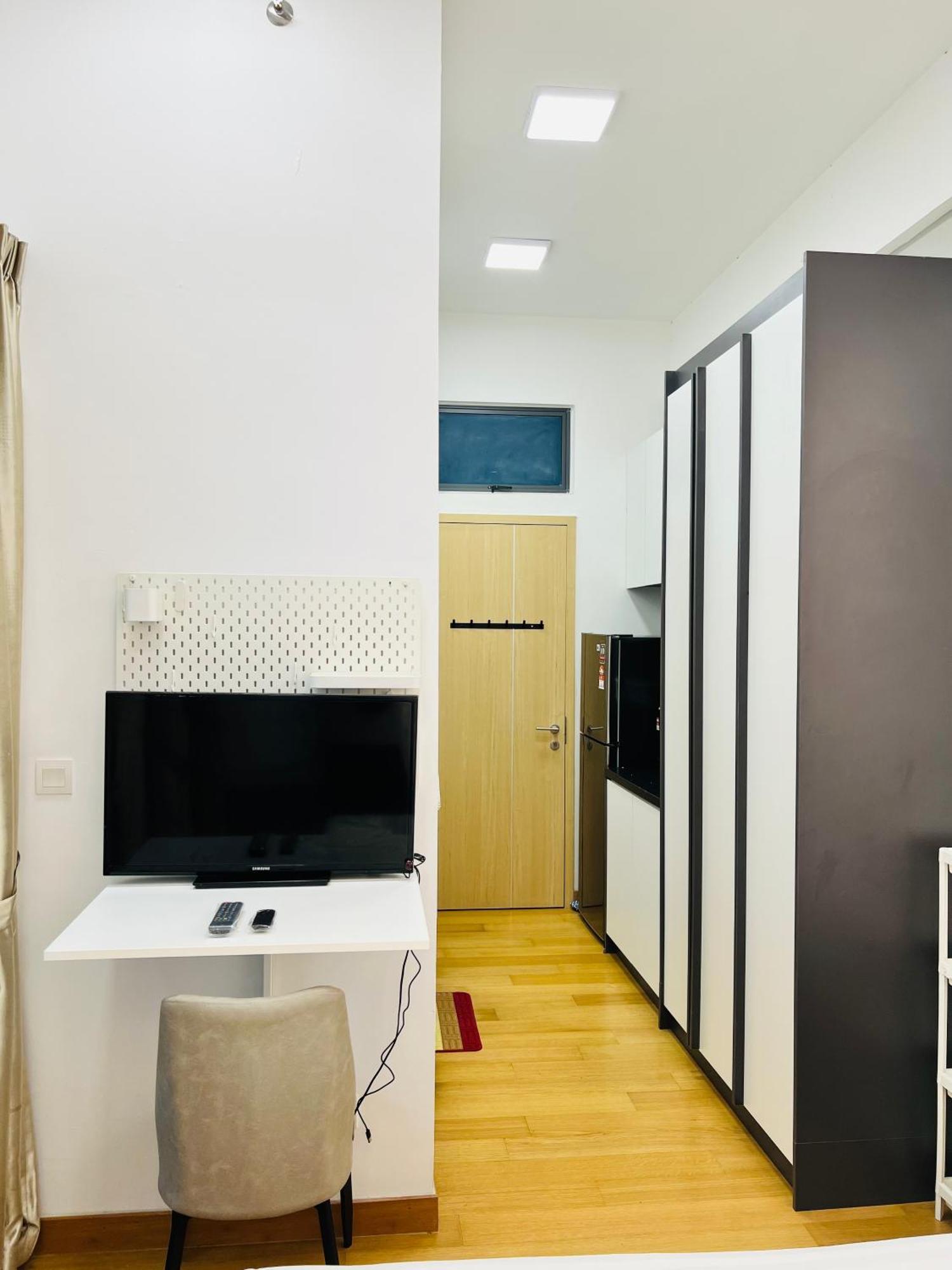 Colony Suites Klcc By Hibernate Куала Лумпур Екстериор снимка
